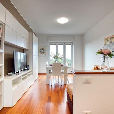 Caseospitali - Casa Park View, Ampio Trilocale Per Famiglie Sul Parco Mailand Exterior foto