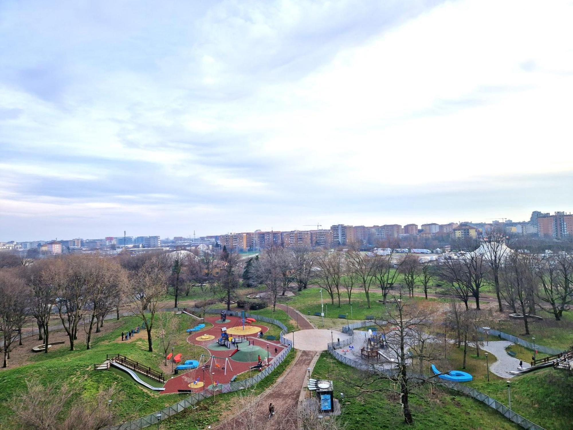 Caseospitali - Casa Park View, Ampio Trilocale Per Famiglie Sul Parco Mailand Exterior foto
